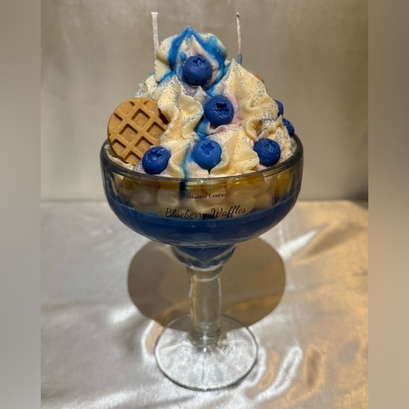 Other - Blueberry Waffles Dessert Candle 🫐🧇